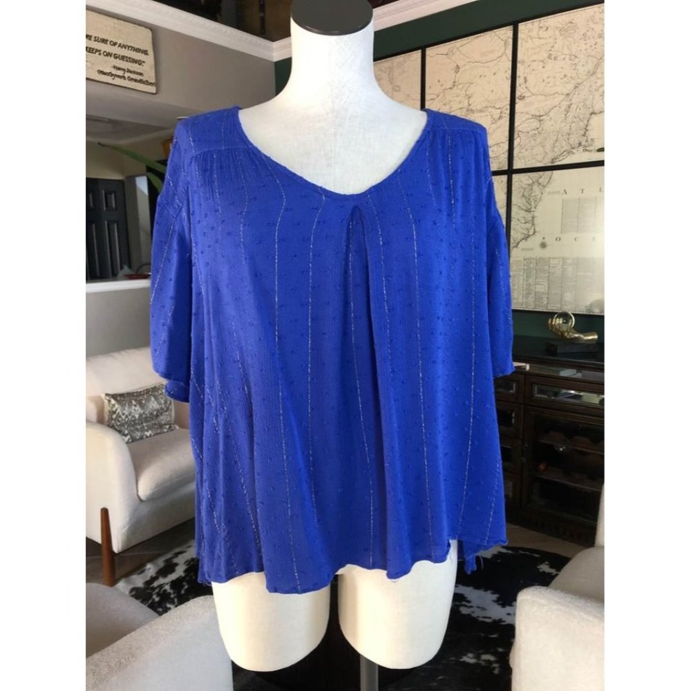 Umgee L blue metallic stripe flowing tunic top